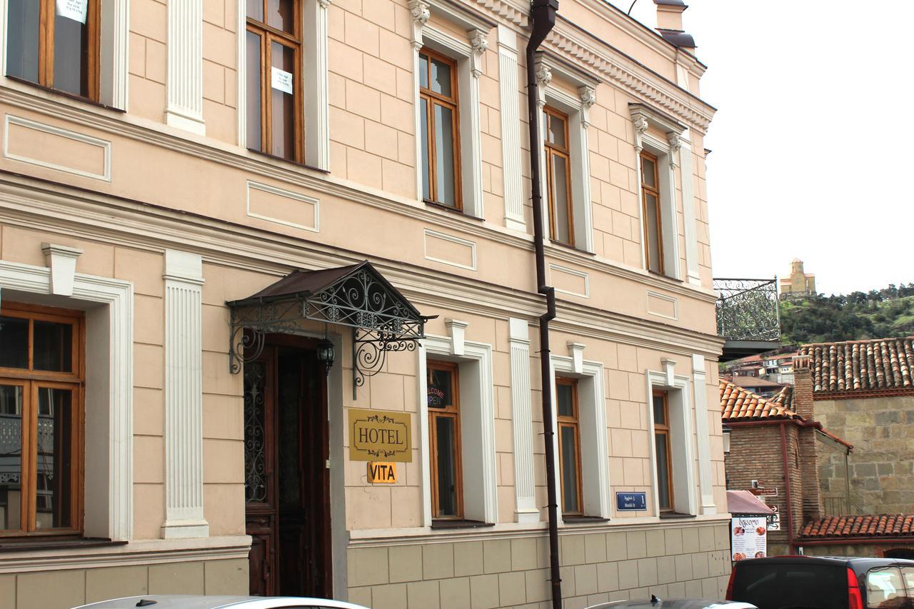 Hotel Vita Tbilissi Extérieur photo
