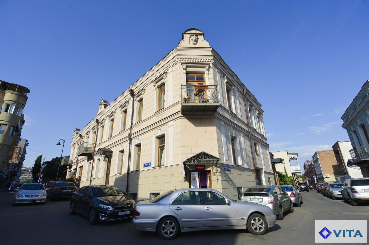 Hotel Vita Tbilissi Extérieur photo